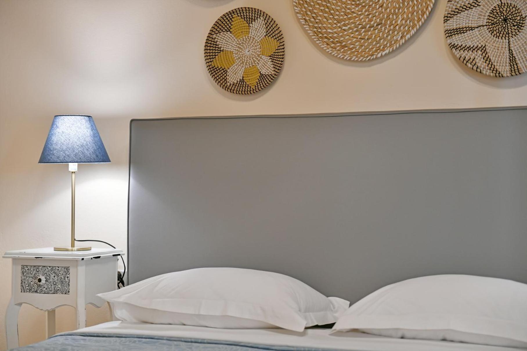 Athina Guesthouse 伊兹拉 外观 照片